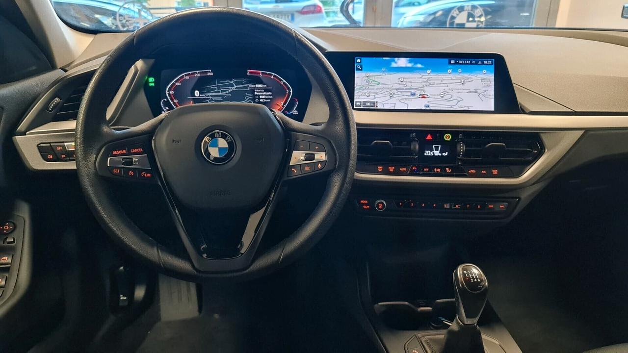 Bmw 118 118d 5p. Business Advantage