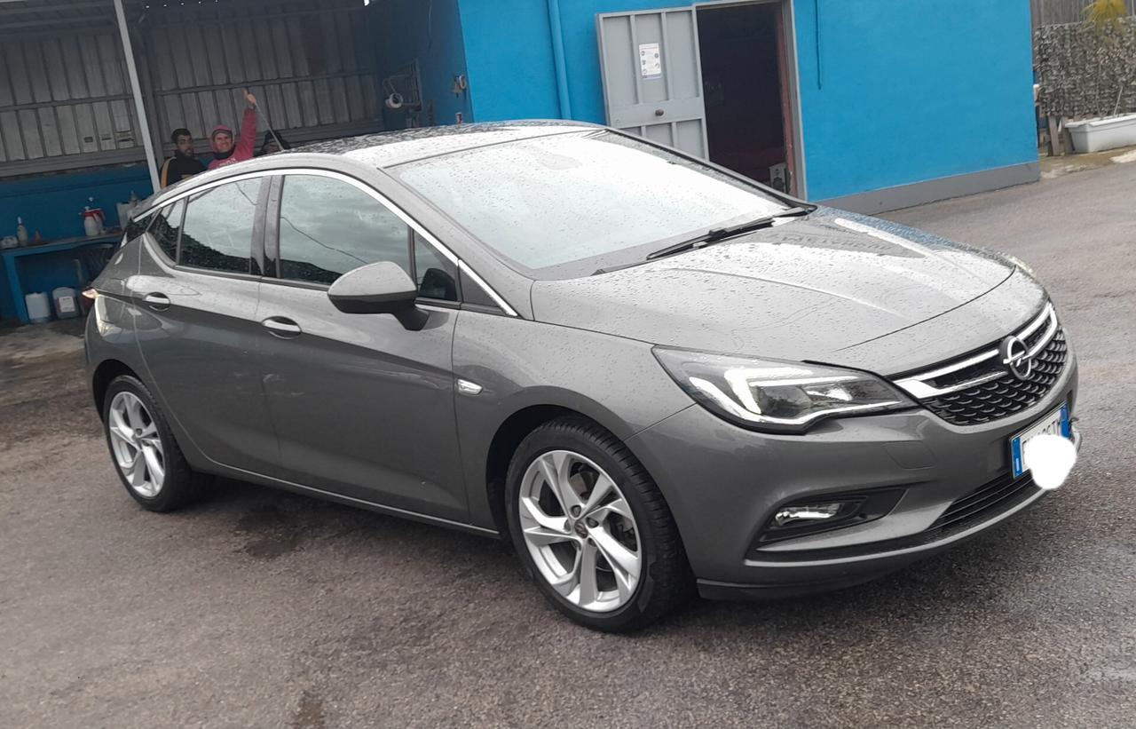 Opel Astra 1.6 CDTi 136CV Start&Stop 5 porte Innovation