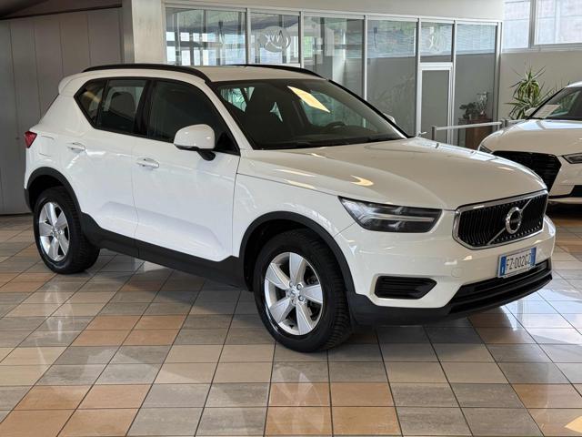 VOLVO XC40 D3 Business