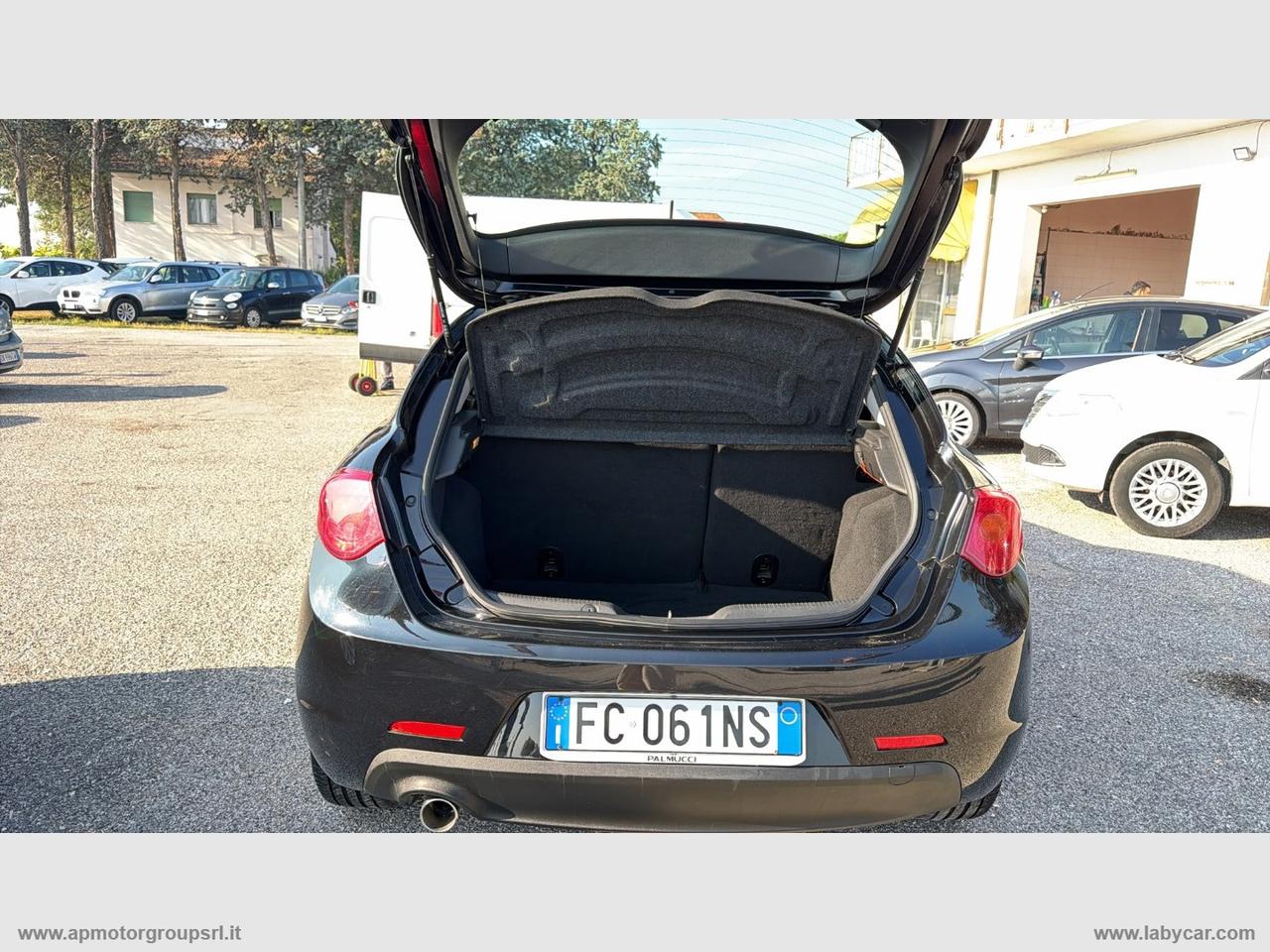 ALFA ROMEO Giulietta 1.6 JTDM 120 CV Distinctive