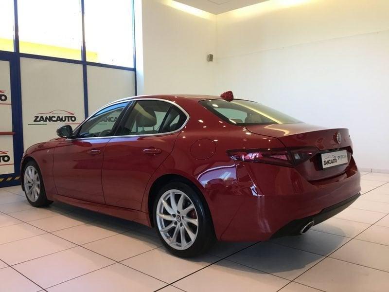 Alfa Romeo Giulia Giulia 2.0 Turbo 200 CV AT8 Ti MY20