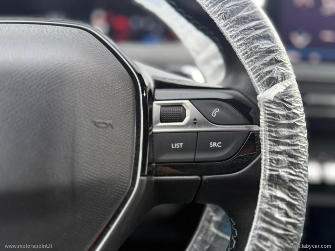 PEUGEOT 5008 BlueHDi 130 S&S EAT8 Crossway