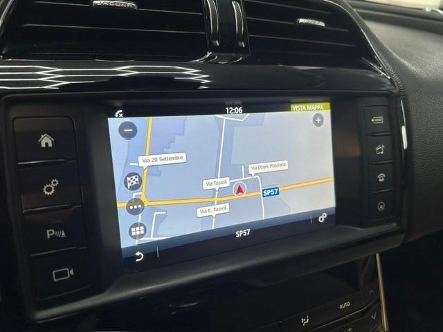 Jaguar XE 2.0 D 180 CV AWD aut. R-Sport