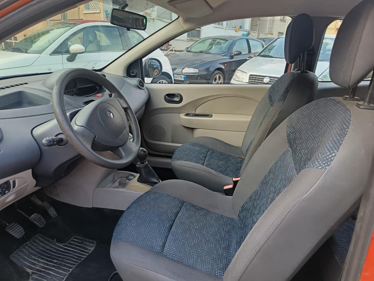 Renault Twingo 1.2 8V Dynamique