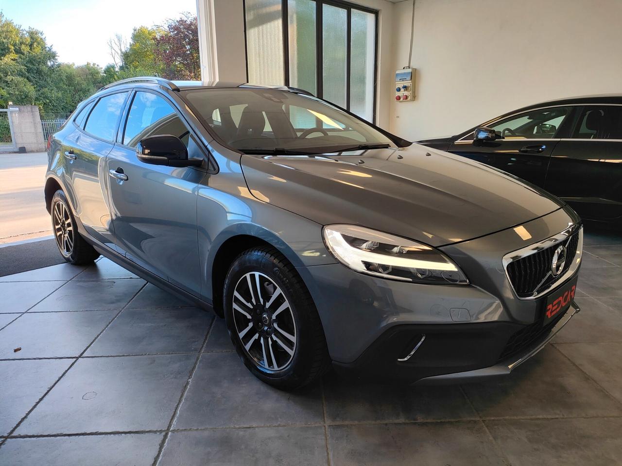 VOLVO V40 CROSS COUNTRY 2.0 D2