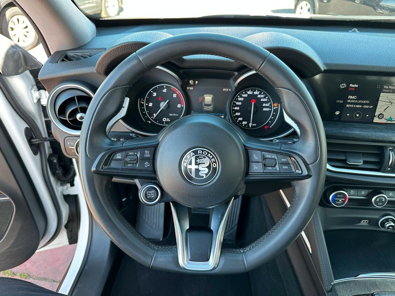 Alfa Romeo Stelvio diesel p.a.r.i.-a.l.-n.u.o.v.o.