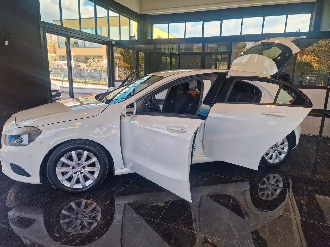 Mercedes-benz A 180 CDI Premium