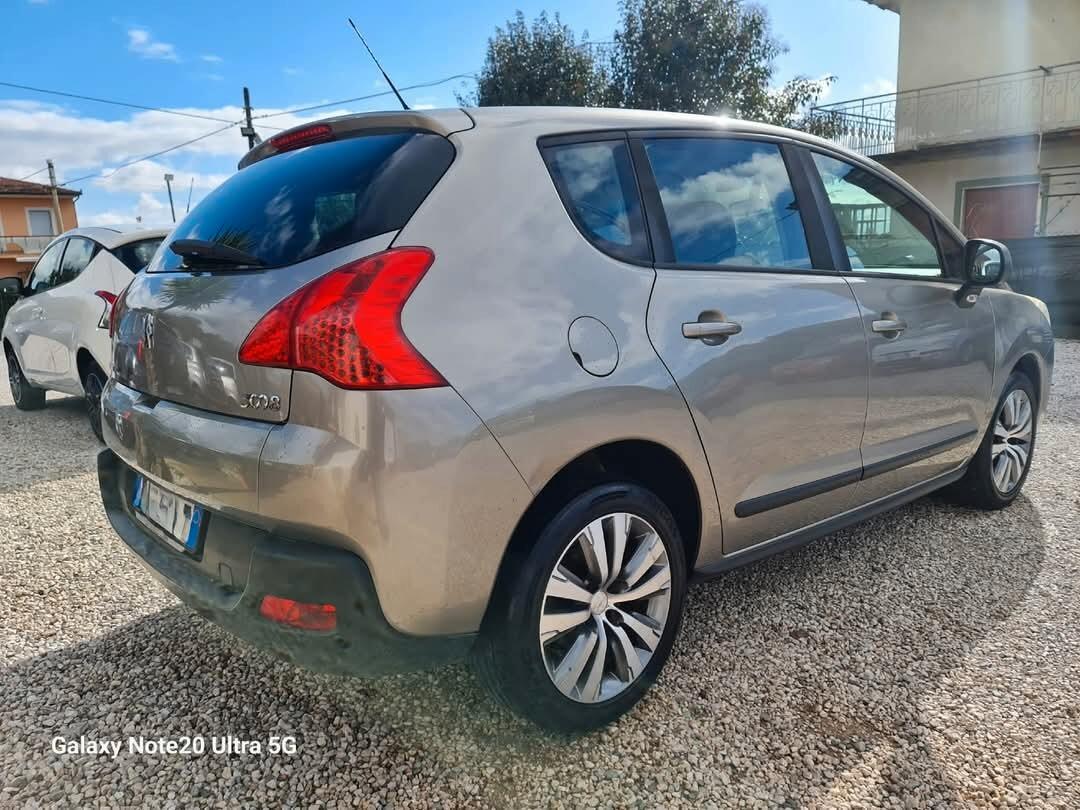 Peugeot 3008 GPL 1.6 VTi 120CV Premium