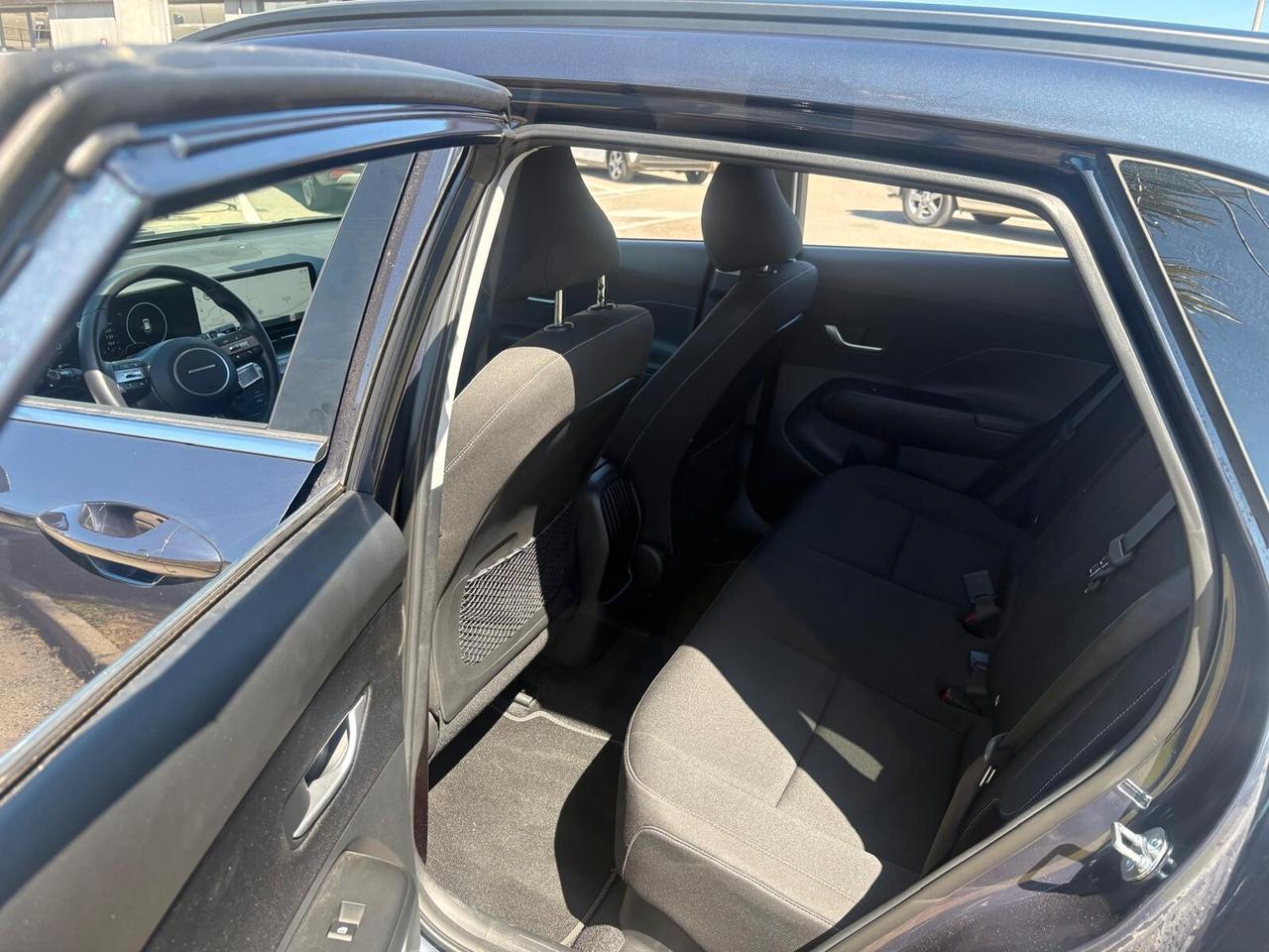 Hyundai Kona 1.6 HEV DCT Business