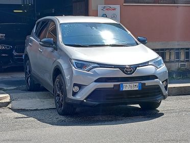 TOYOTA RAV4 2.5 Hybrid 2WD