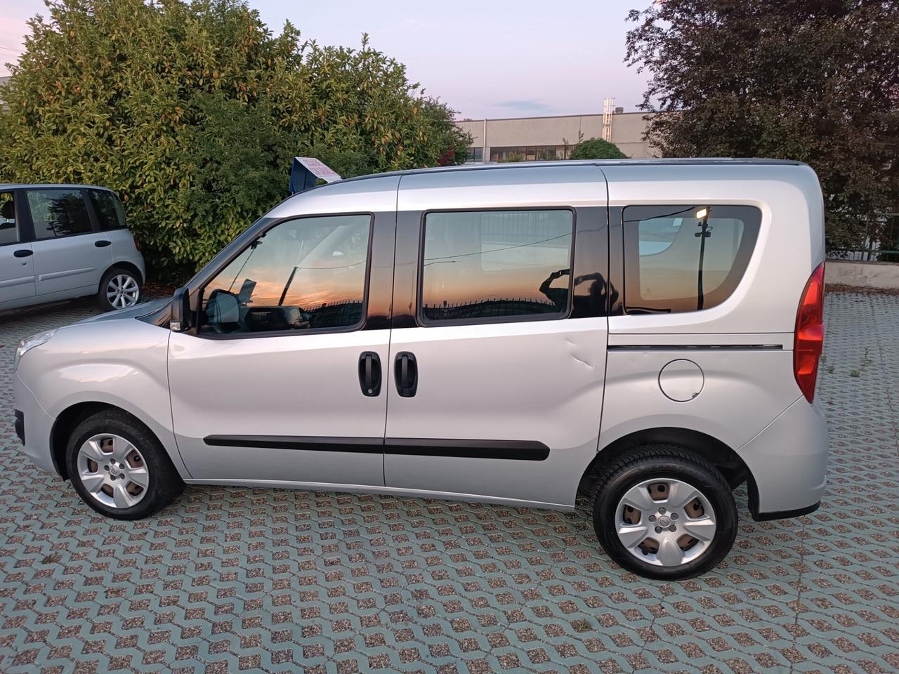 Opel Combo 1.6 CDTi~Diesel~190.000~GARANZIA~2017