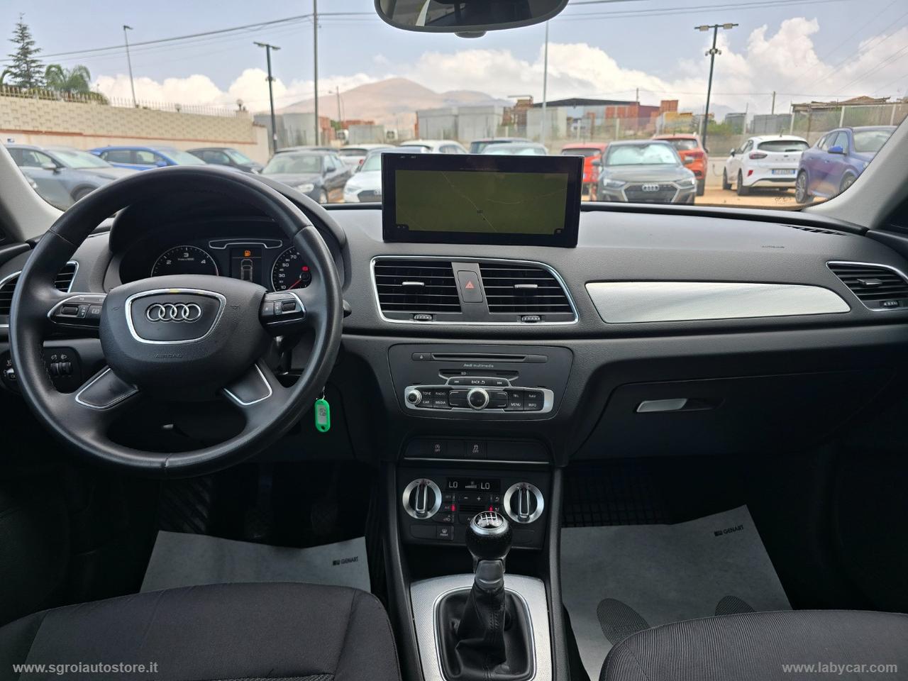 AUDI Q3 2.0 TDI Business