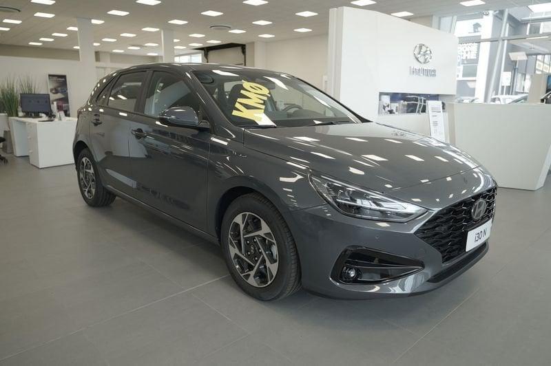 Hyundai i30 5DR PE 1.0T 100CV DCT 48V BUSINESS