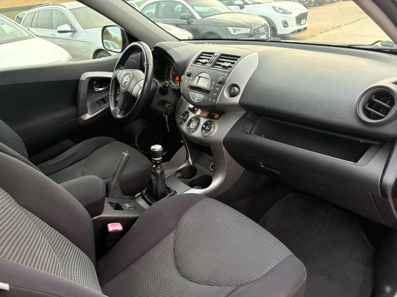 Toyota RAV 4 RAV4 2.2 D-4D 136 CV LUXURY (100 KW)