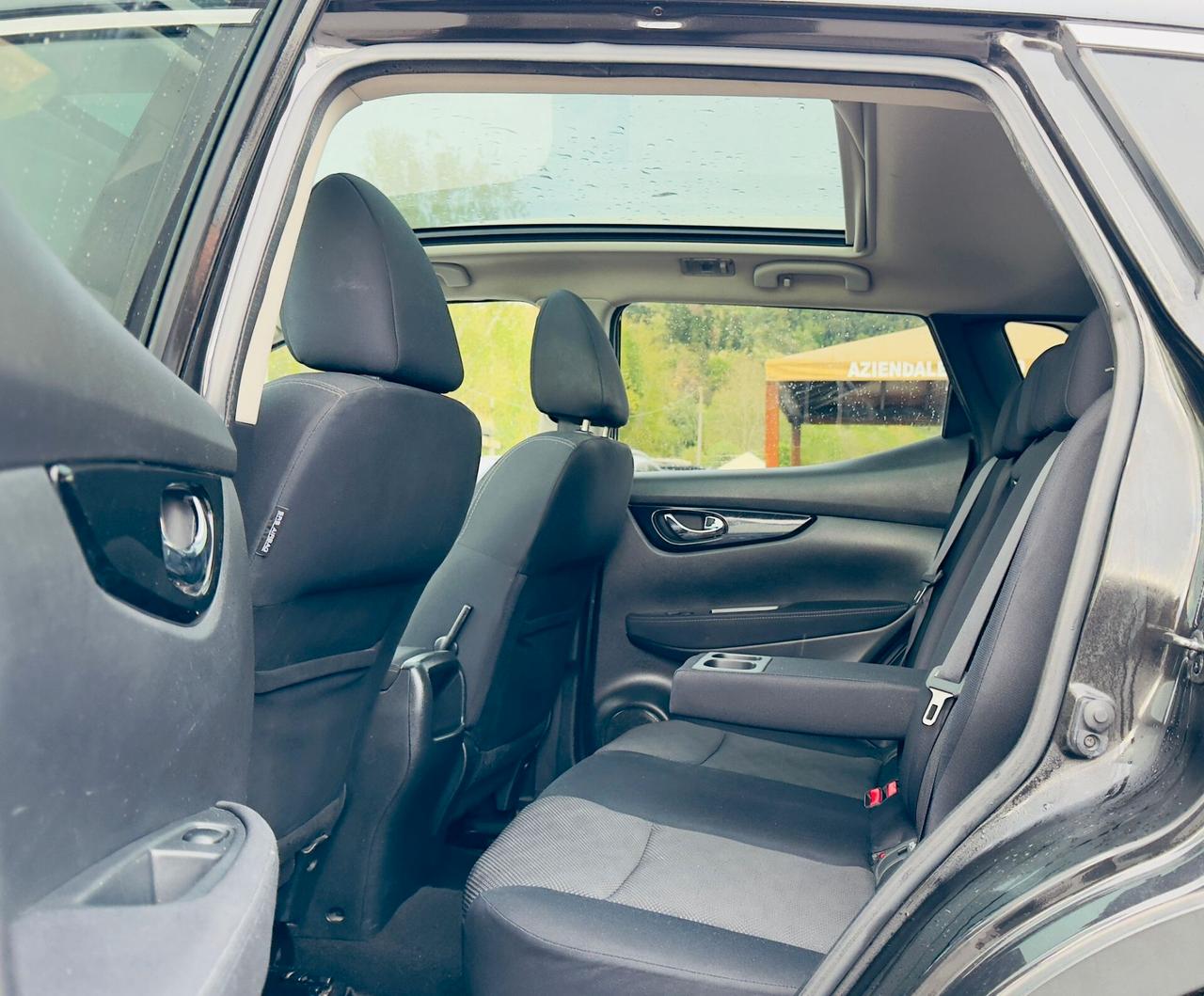 Nissan Qashqai 1.5 dCi 360