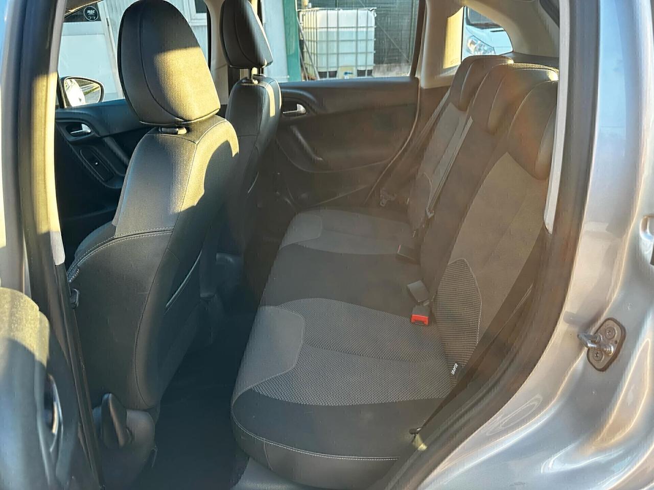 Citroen C3 1.2HDI BENZINA.187000km 2014 neop ok