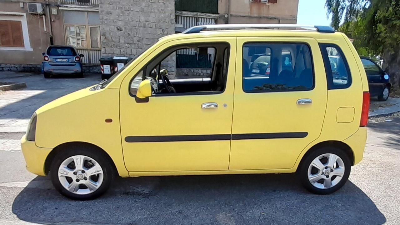 Opel Agila 1.0 12V Club
