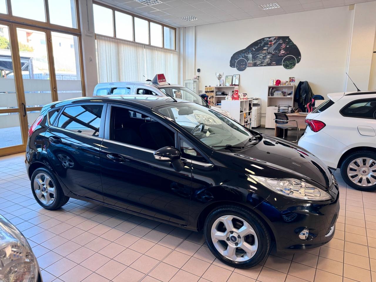 Ford Fiesta 1.4 TDCi 70CV 5 porte Titanium