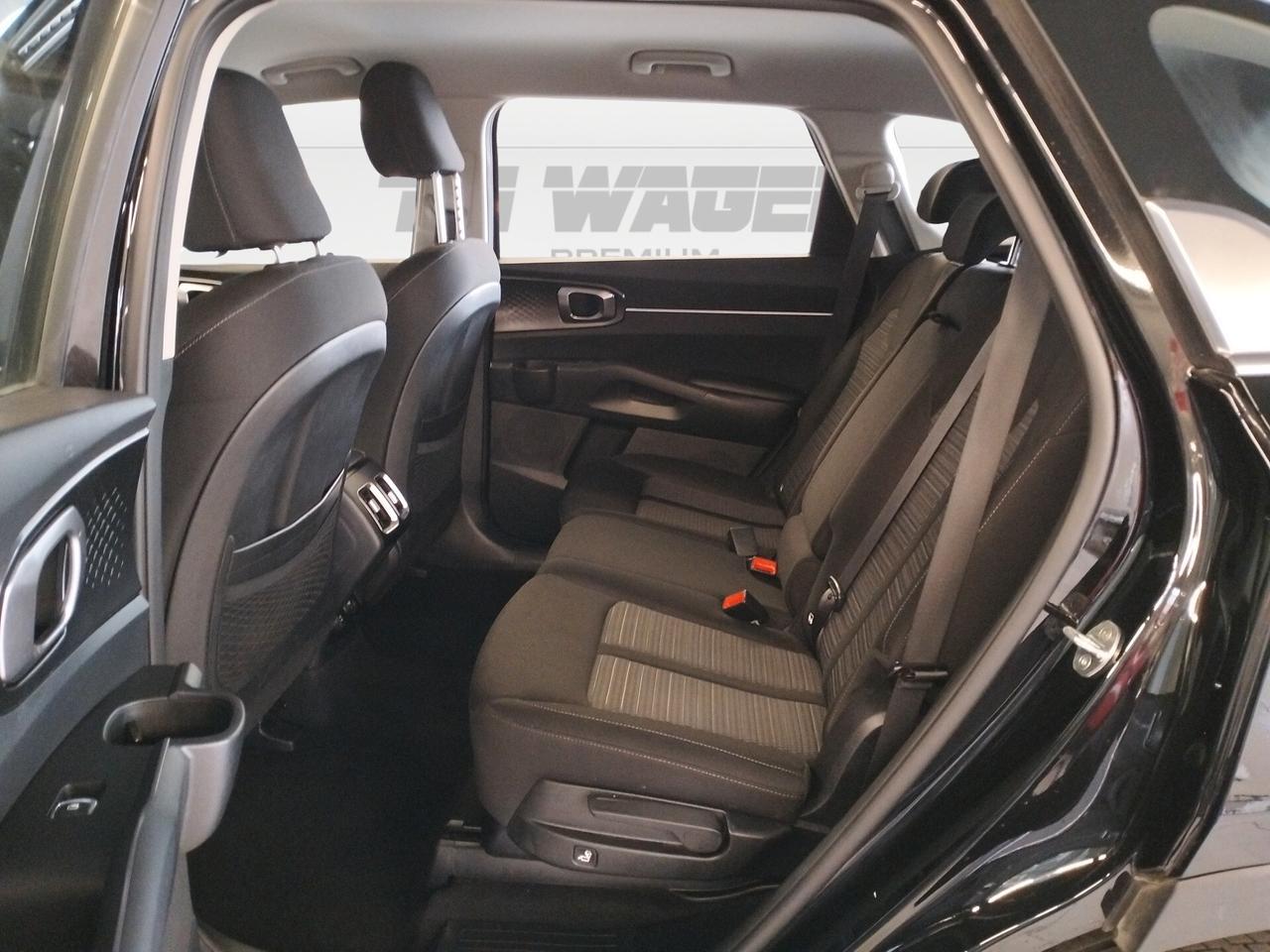 Kia Sorento 1.6 T-GDi HEV AT6 4WD Style