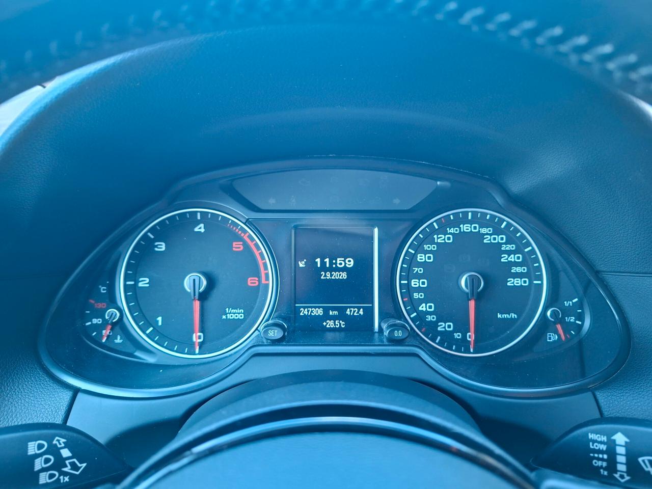 AUDI Q5 3.0 TDI QUATTRO / CAMBIO AUTOMATICO