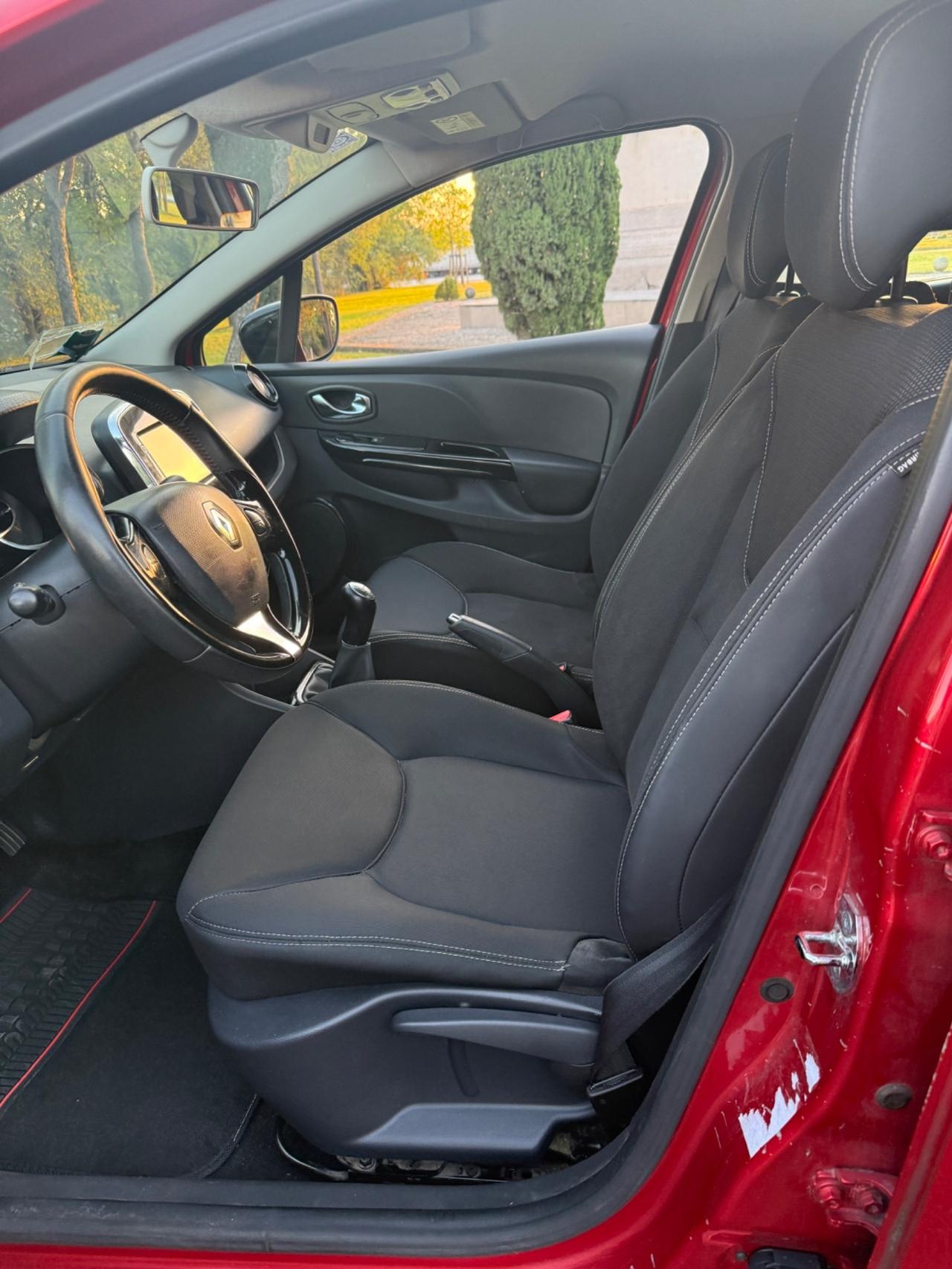 Renault Clio 1.2 75CV 5 porte Wave
