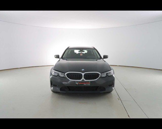 BMW 318 d 48V Touring Business Advantage