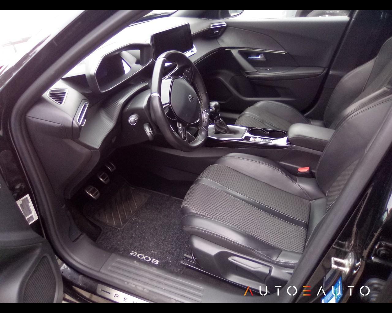 PEUGEOT 2008 II 2020 - 2008 1.2 puretech Active s&s 130cv