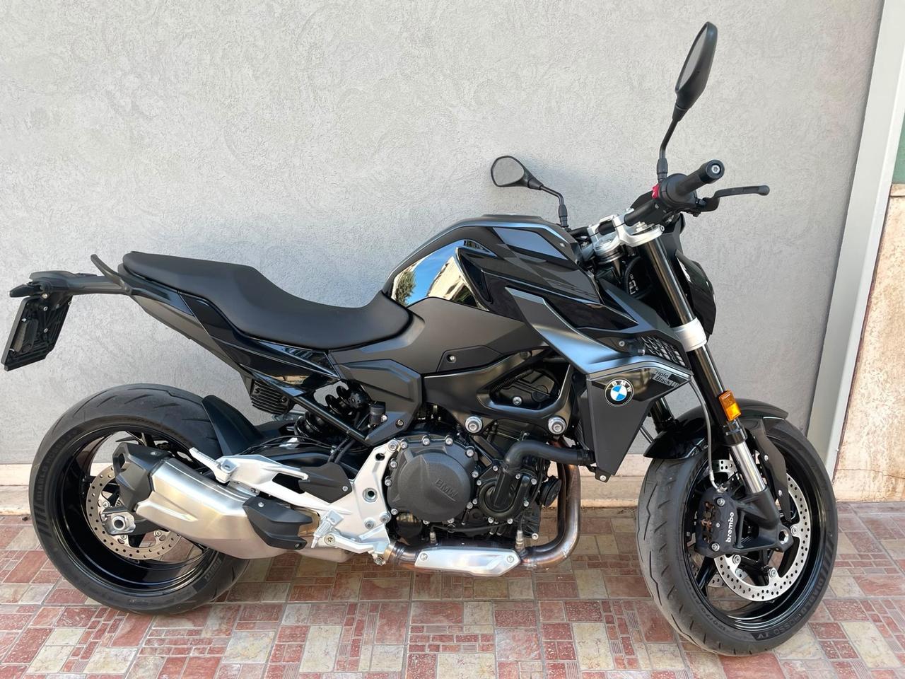 BMW F900R 500km