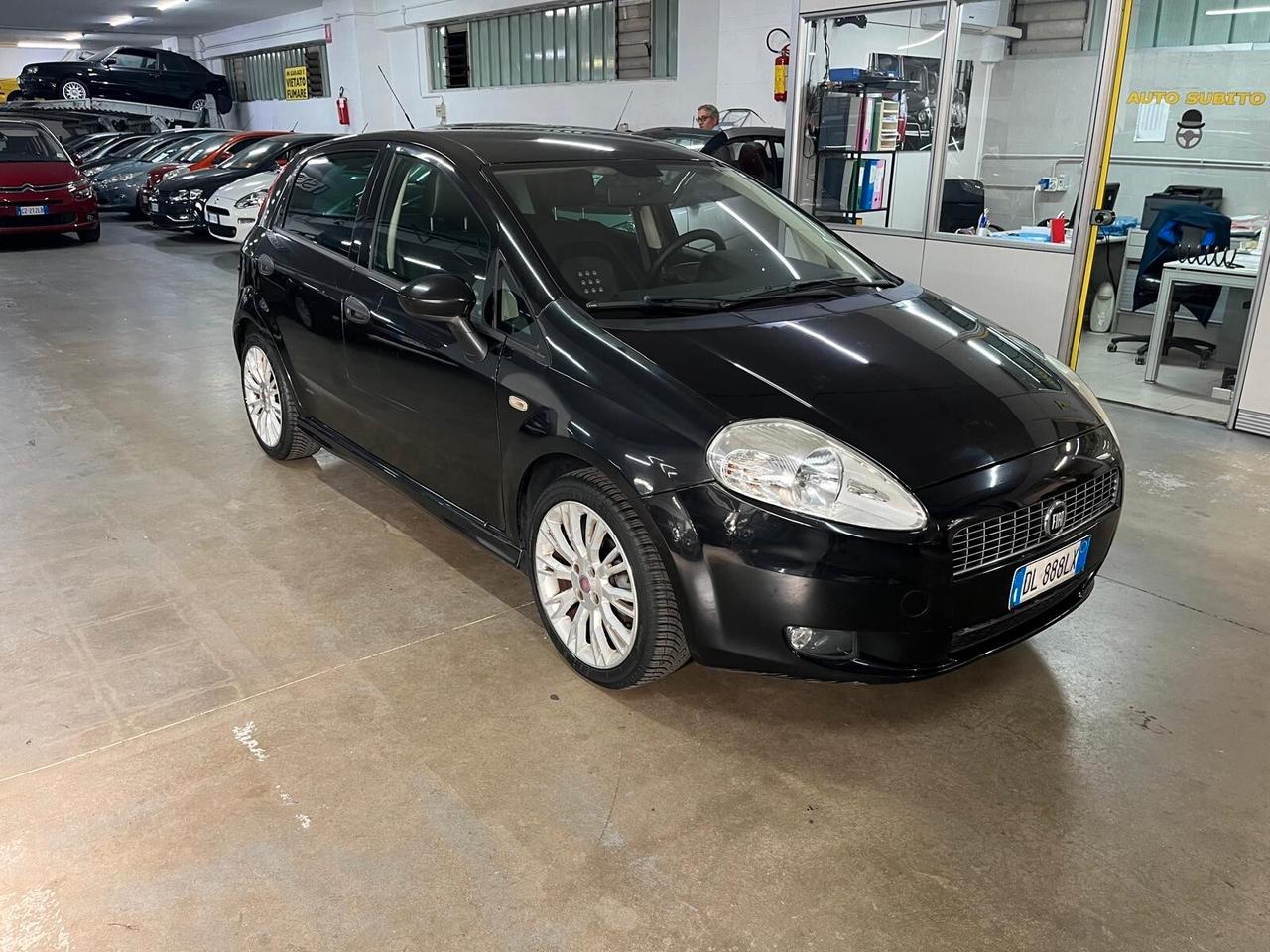 Fiat Grande Punto 1.4 Starjet 16V 5 porte Sport