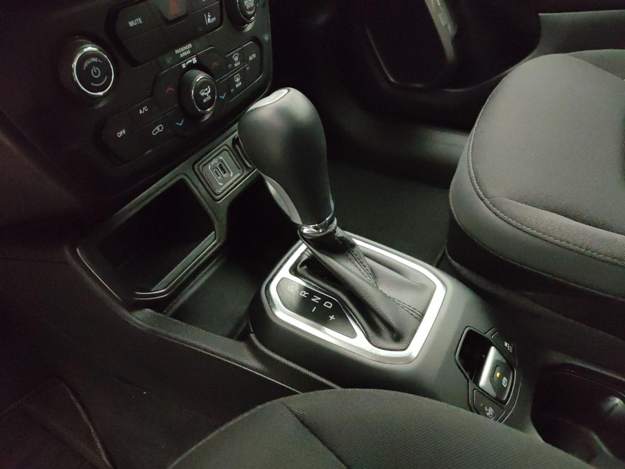 JEEP Renegade 2024 1.5 T4 130CV HYBRID ALTITUDE