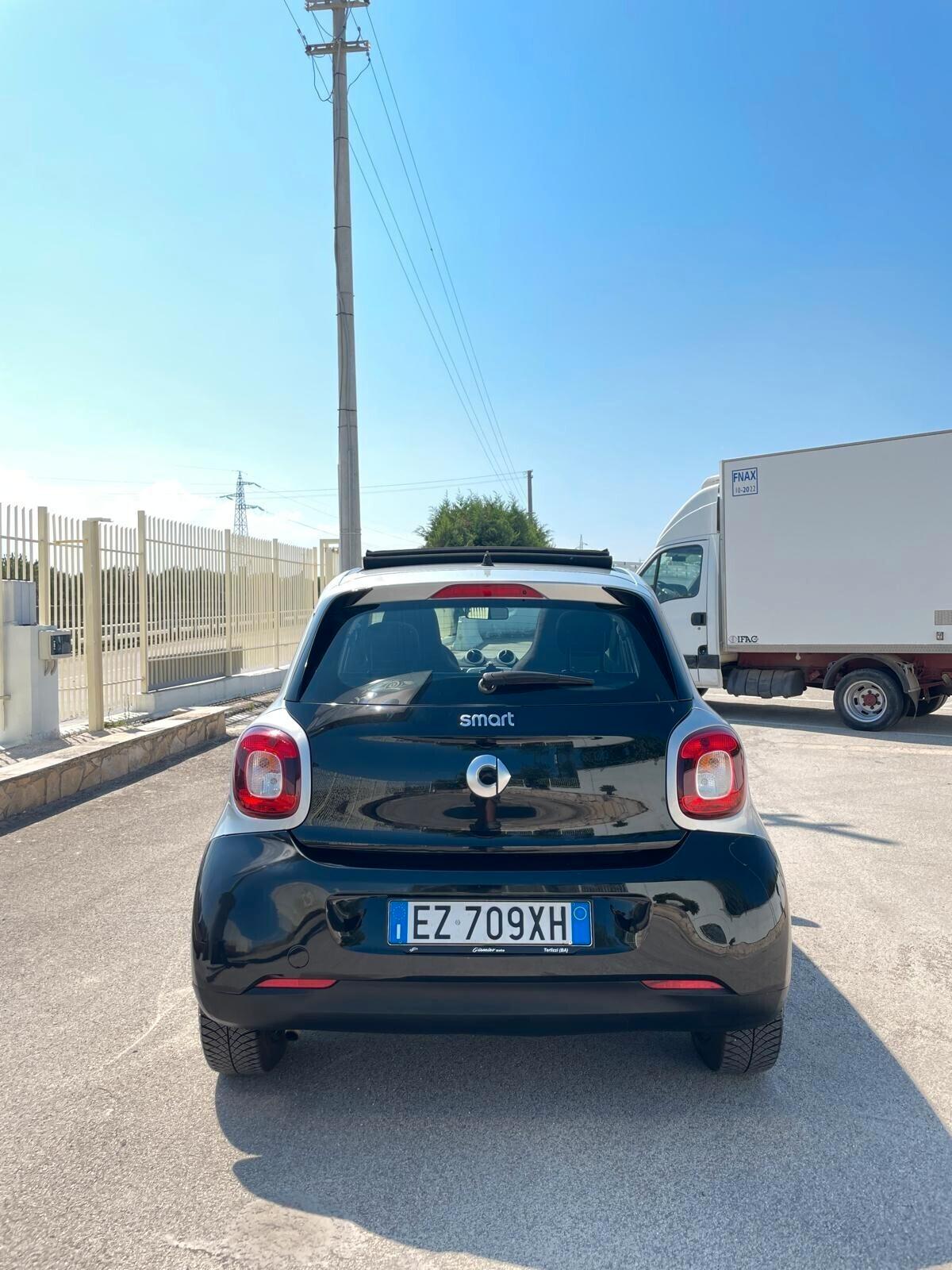 SMART FORFOUR 70 1.0 Passion