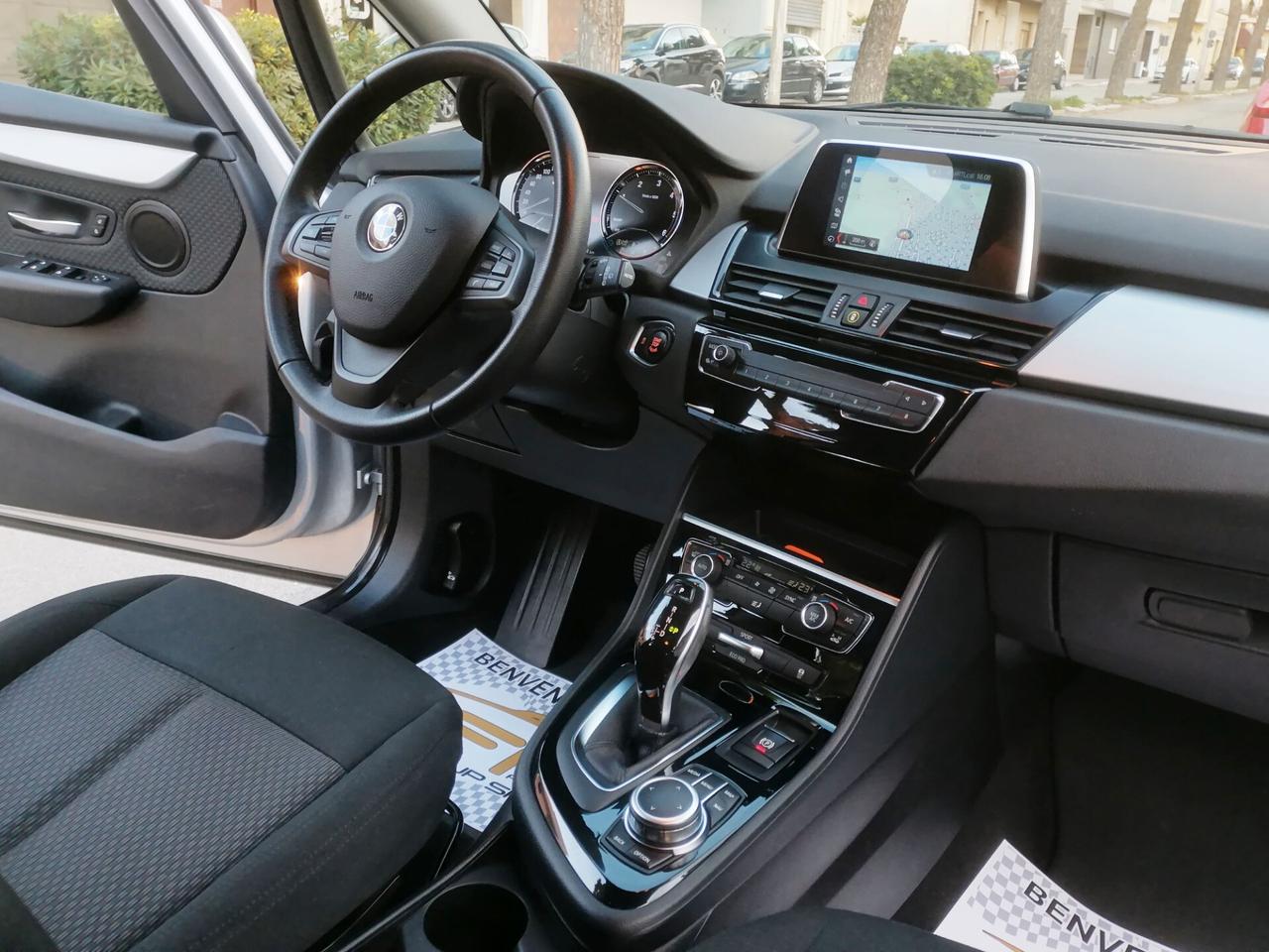 Bmw 216d Active Tourer Luxury *NAVI - 2016