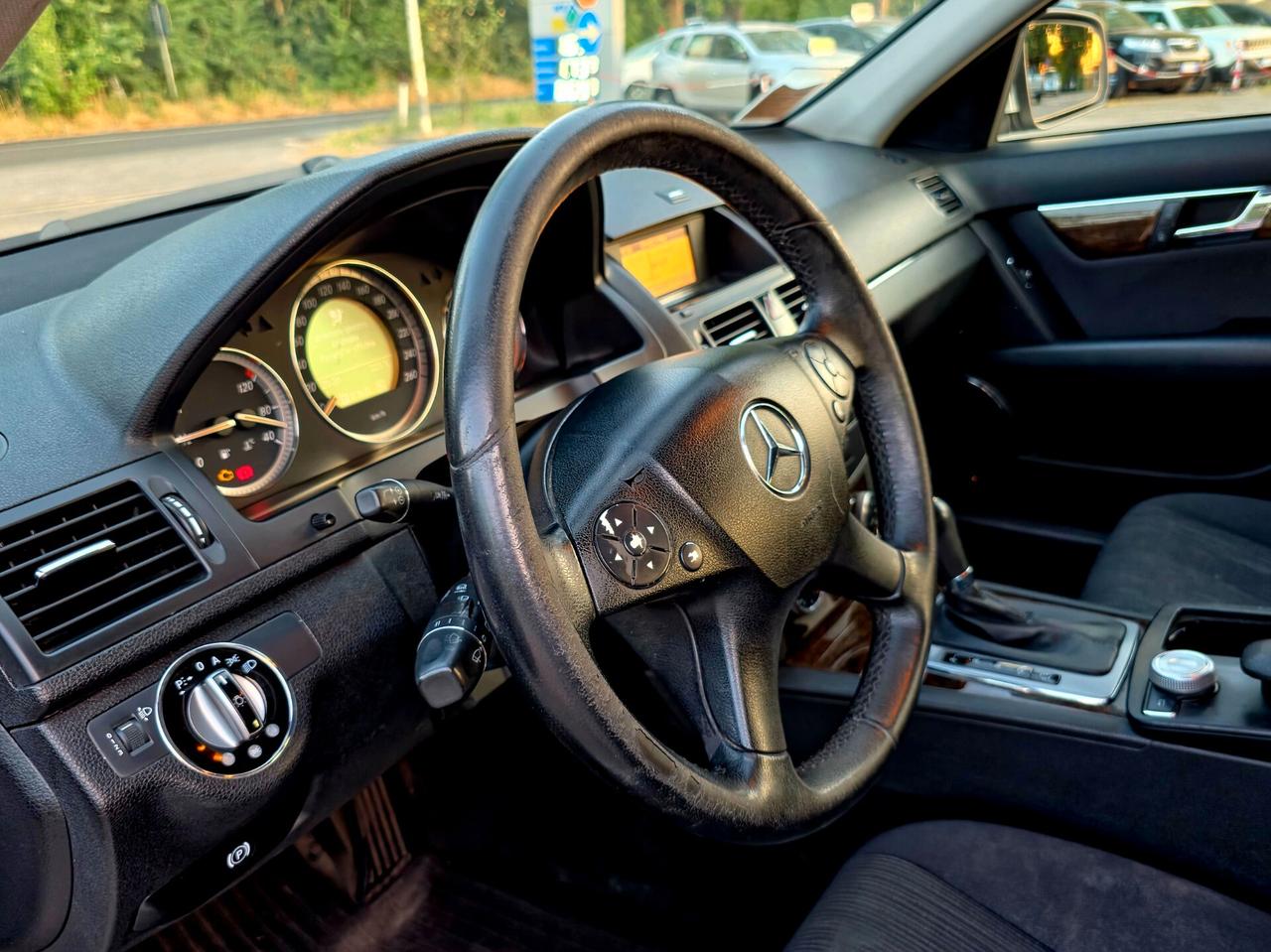 Mercedes-benz C 220 C 220 CDI Avantgarde AMG