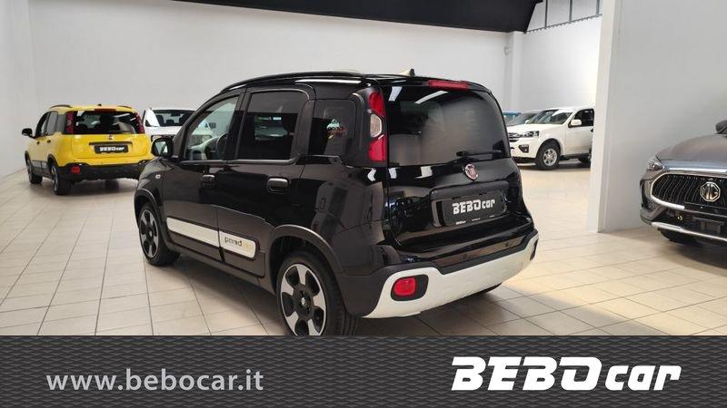 FIAT Panda 1.0 FireFly S&S Hybrid Pandina Cross