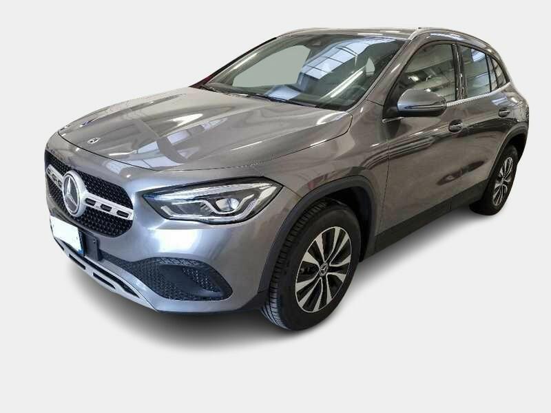 MERCEDES-BENZ GLA 200 d Automatic Sport