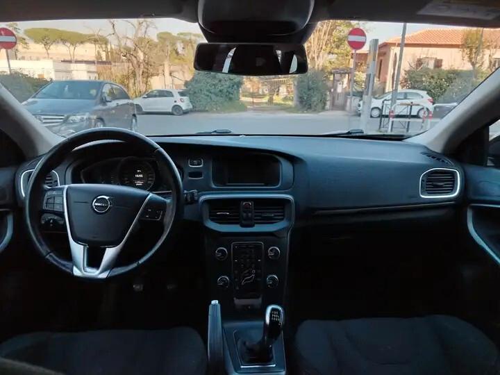 Volvo V40 D2 Business