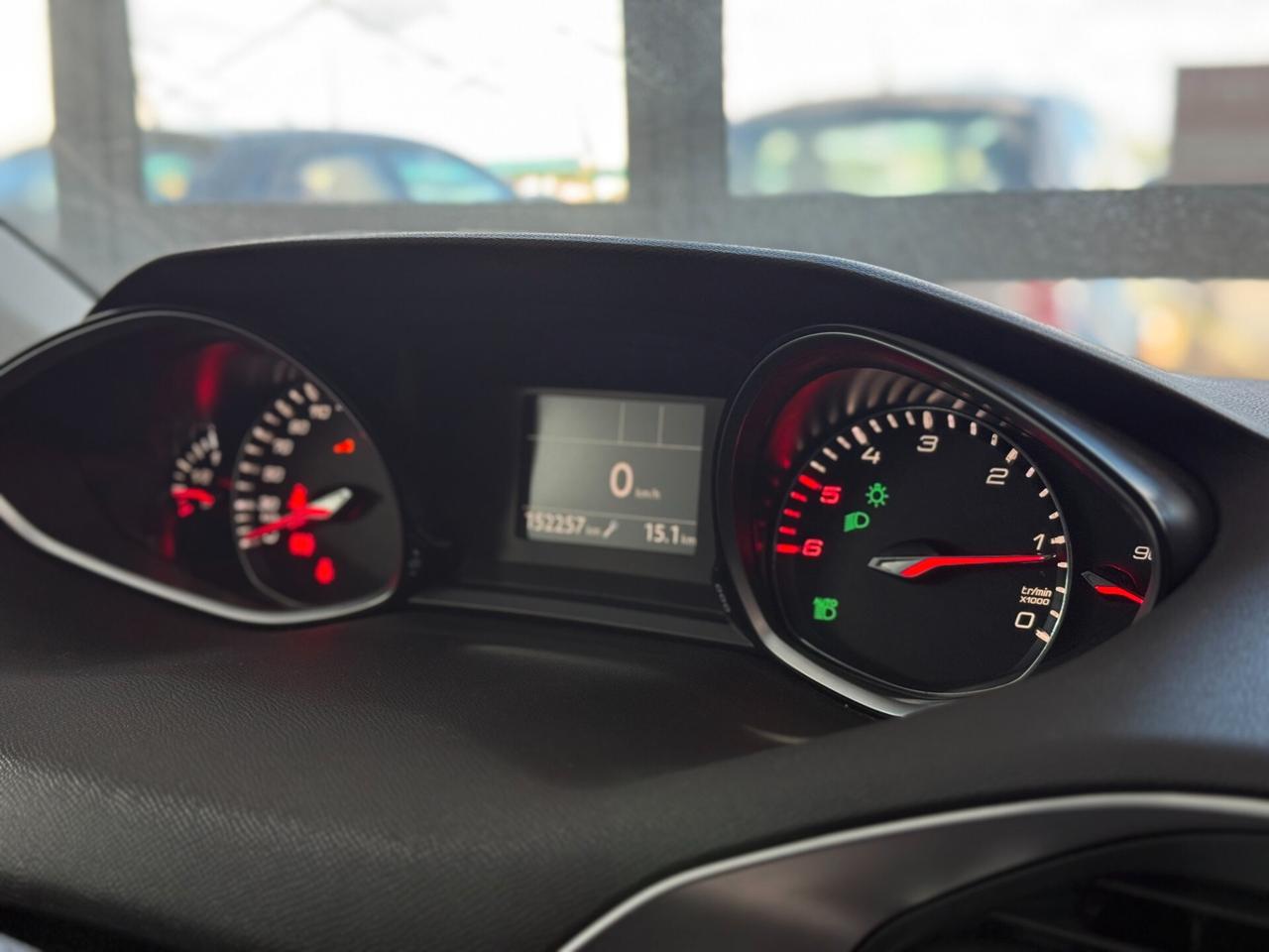 Peugeot 308 BlueHDi 130 S&S Allure