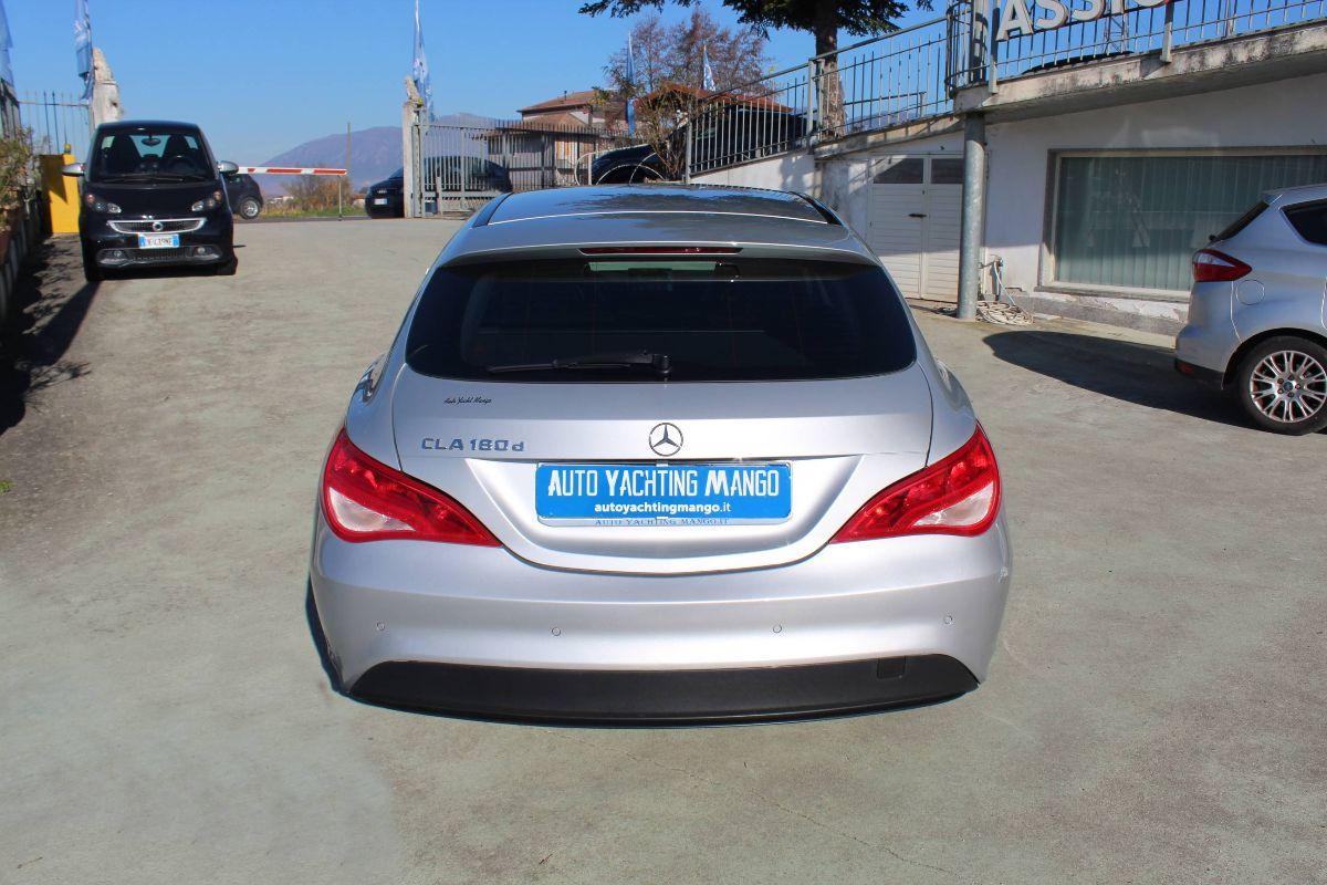 MERCEDES Classe CLA Shooting Brake 180 d Executive auto FL