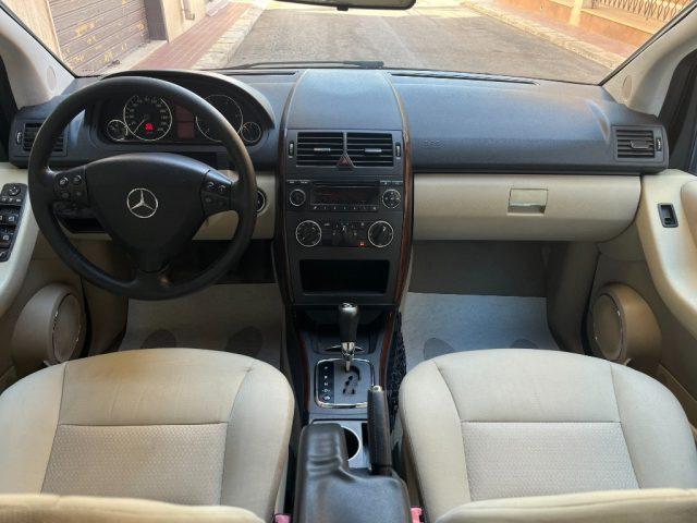 MERCEDES-BENZ A 180 CDI Automatic Elegance