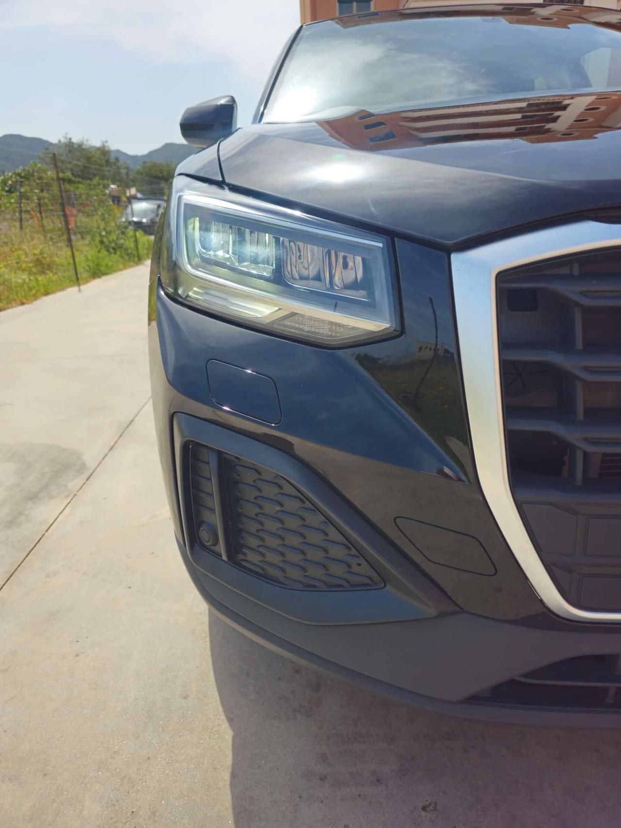 Audi Q2 30 TDI S tronic Business Advanced