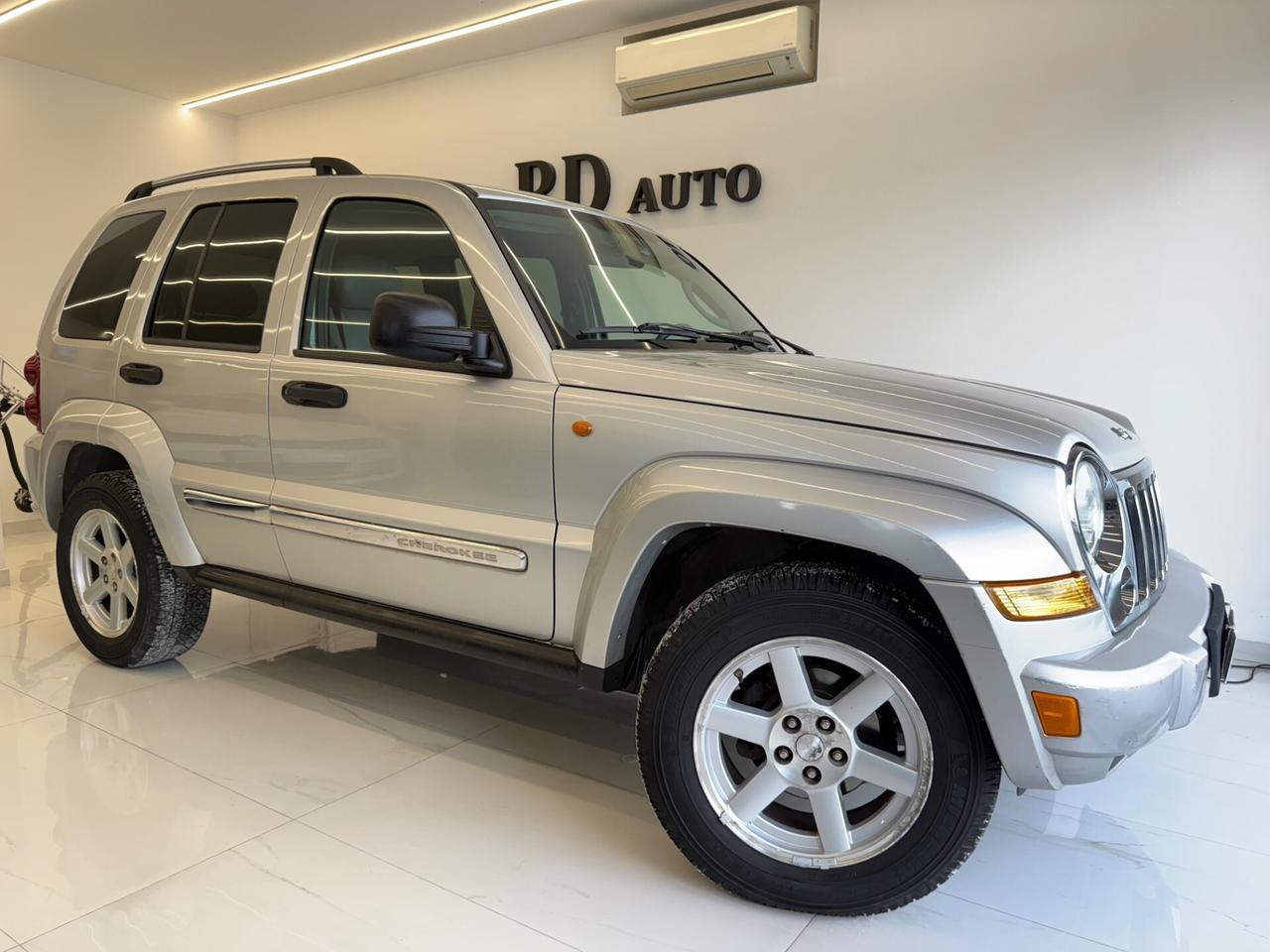 Jeep Cherokee 2.8 crd Limited automatica 1 propretario