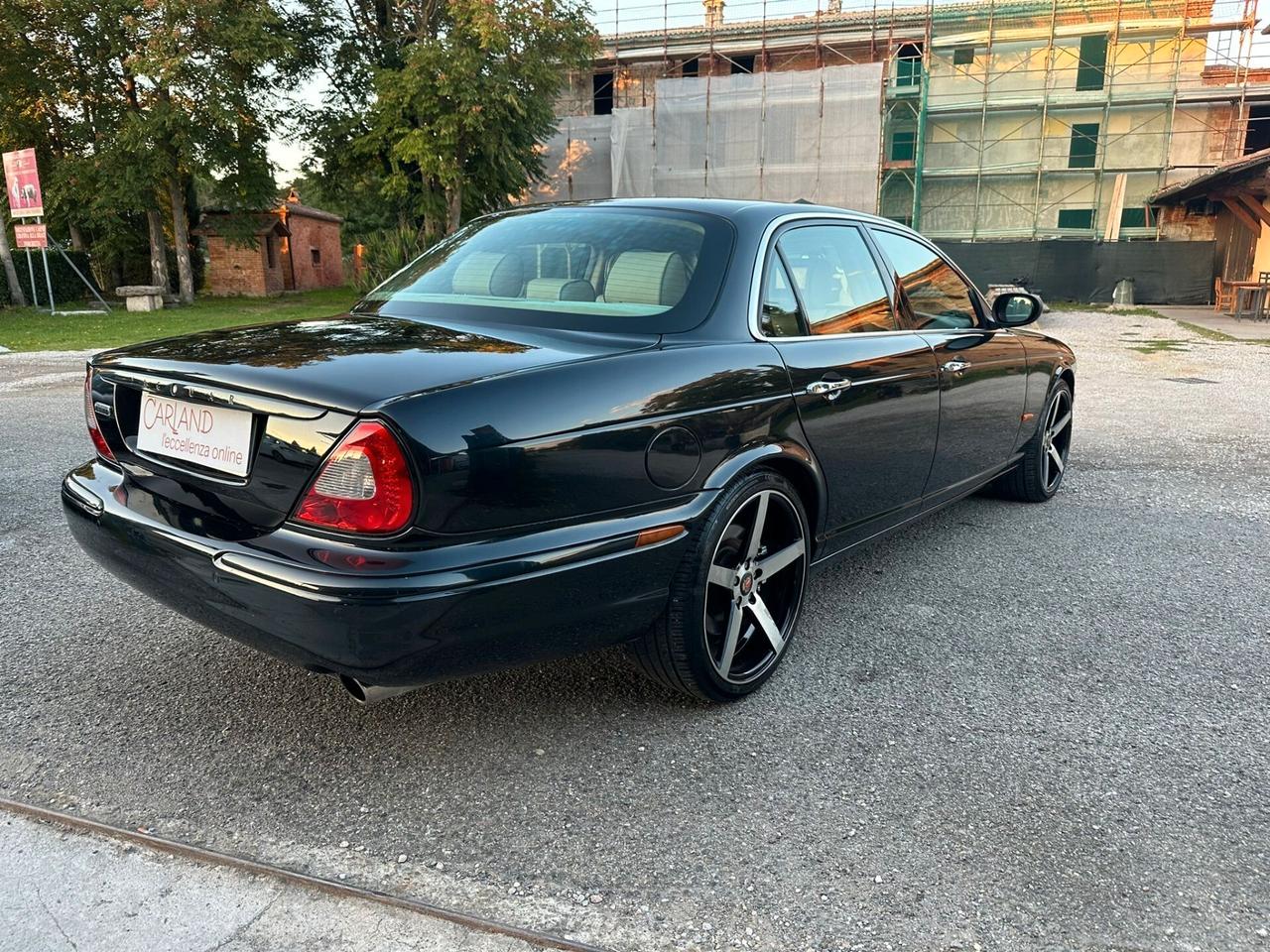 Jaguar XJ Jaguar XJ 6D