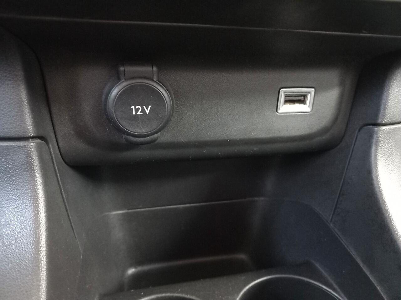 Citroen C3 anno 2019 1.2 benzina 104 mila km