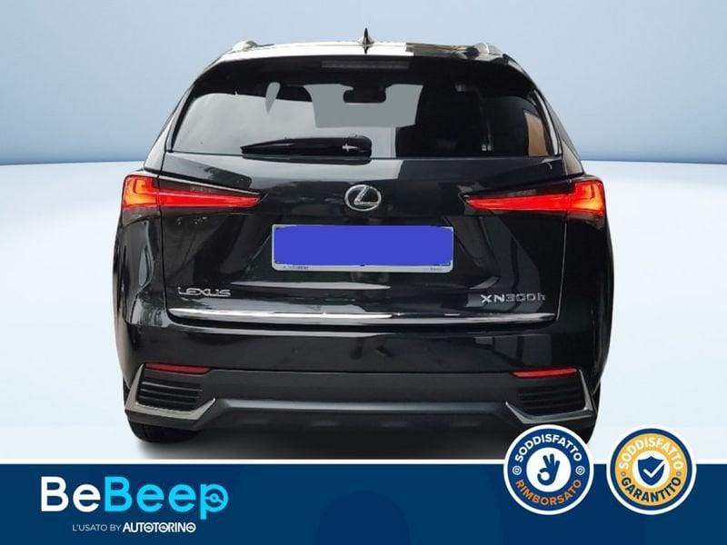 Lexus NX 300H 2.5 PREMIUM 4WD CVT