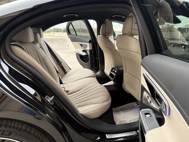 MERCEDES-BENZ E 300 de hybrid EQ 4Matic AMG Line Premium.