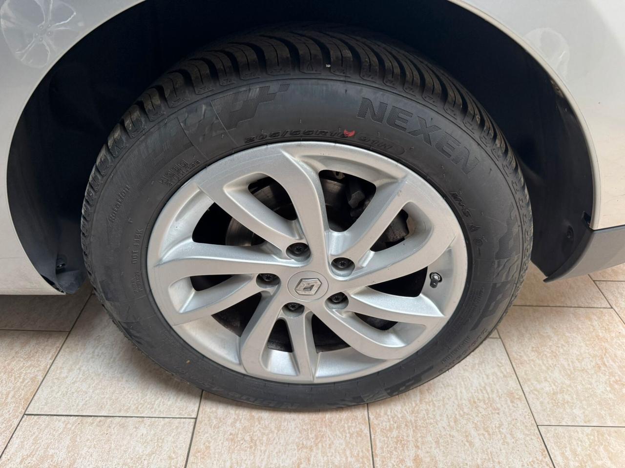 Renault Megane Mégane dCi 110CV EDC SporTour Limited