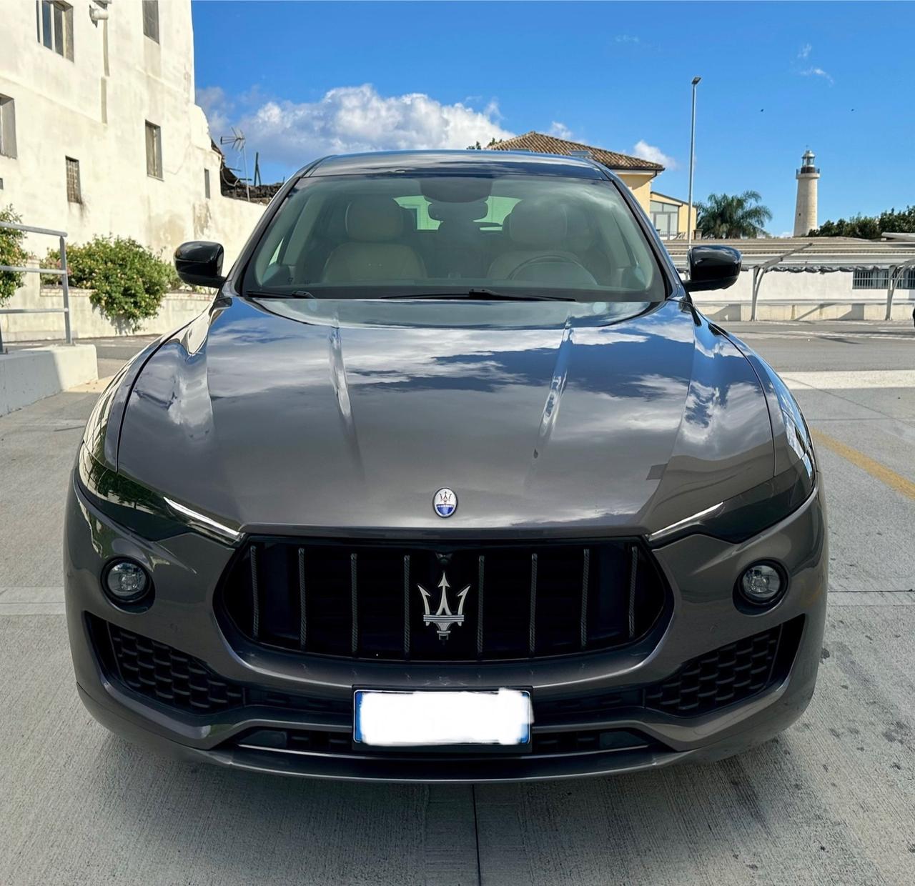 Maserati Levante Q4 V6 Diesel 275CV Gransport