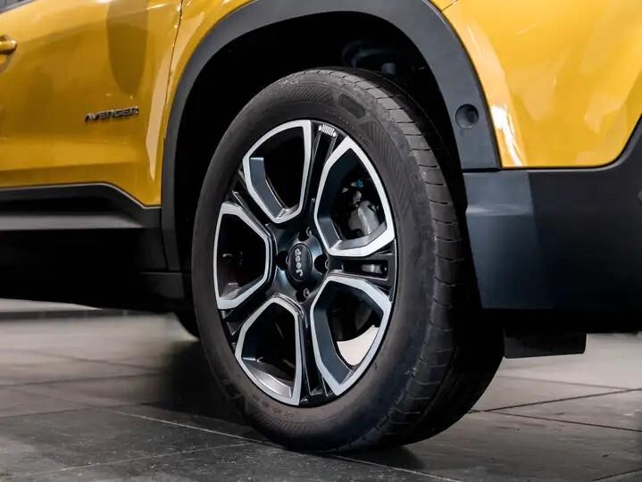 Jeep Avenger 1.2 Turbo 100 CV Summit