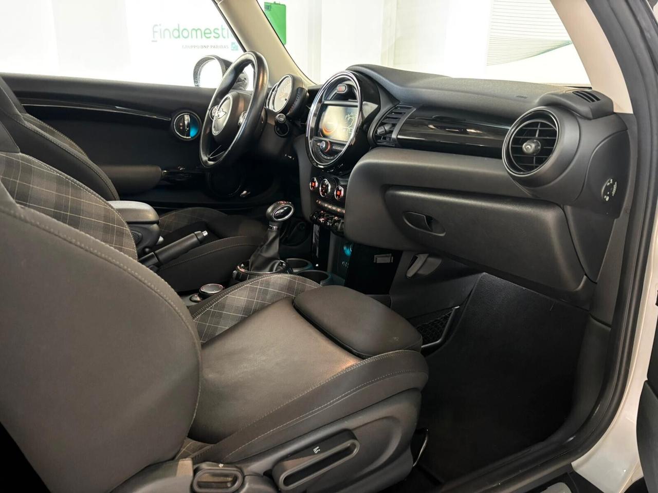 Mini Cooper D 1.5 Diesel 116 cv