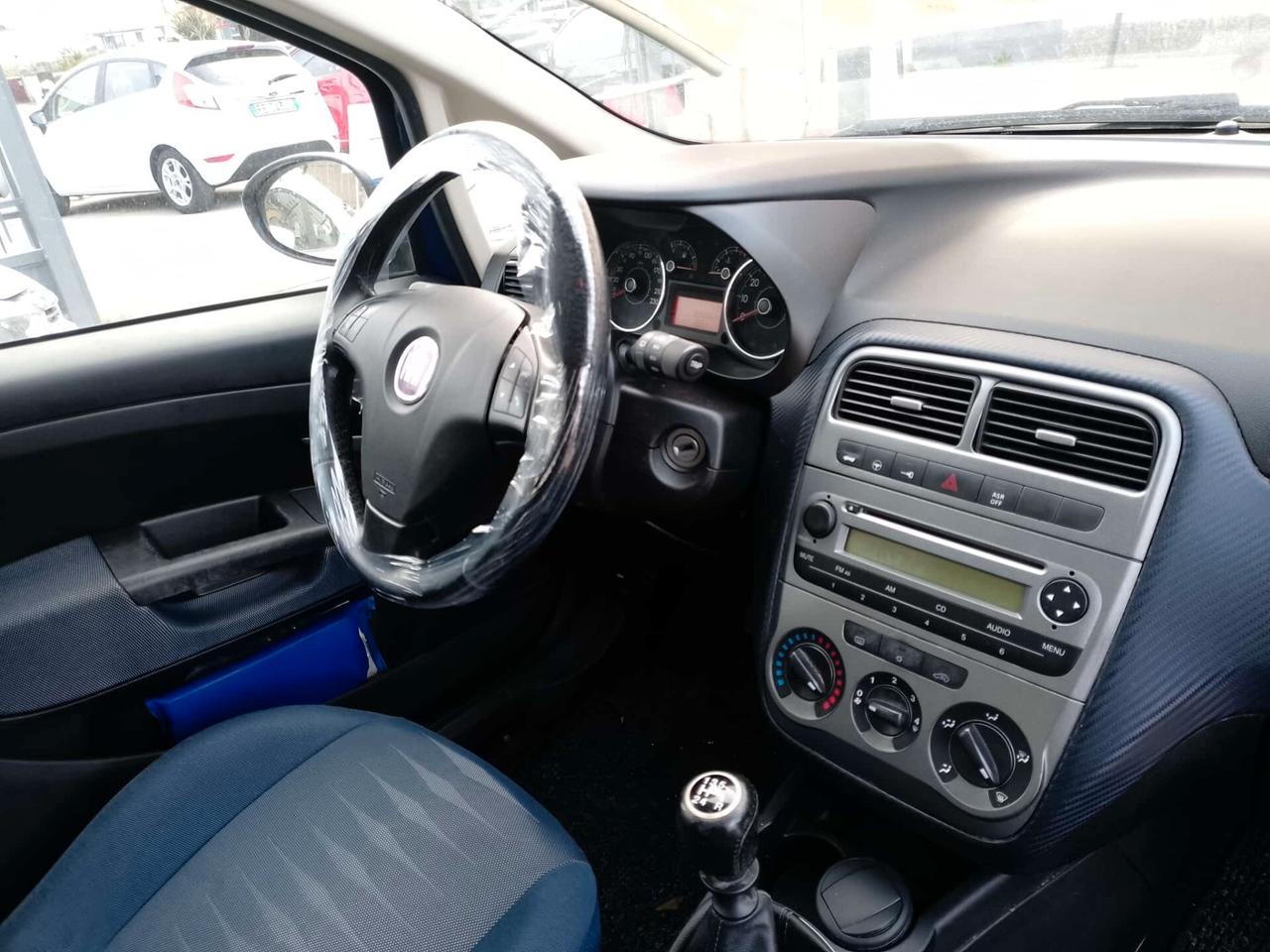 Fiat Grande Punto 1,2 Dynamic 5 Porte